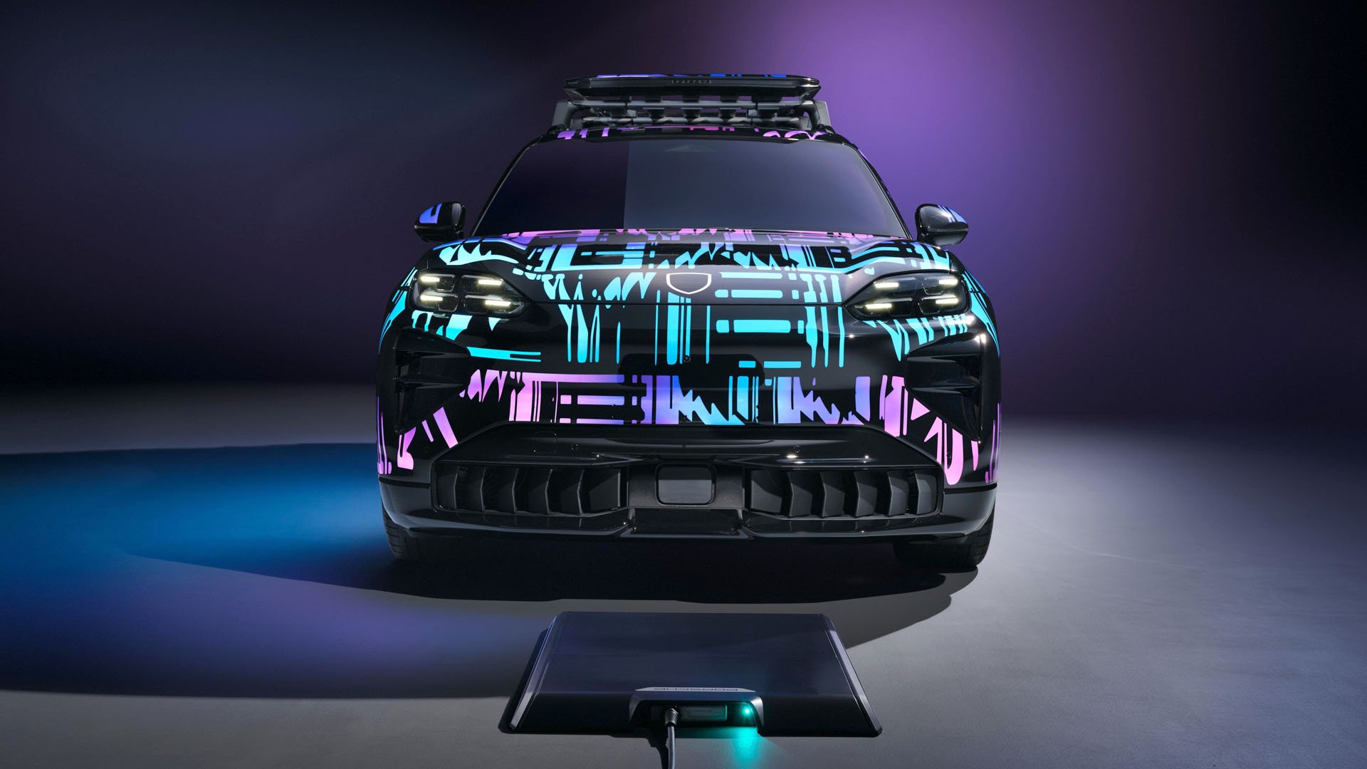 Безжично зареждане на Porsche Cayenne