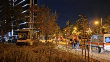 Неправилна маневра с железопътната стрелка е причината поради която трамвай