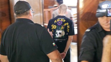 Близки на арестуван за побоя над комисар Кожухаров призоваха да покажат записите от камерите