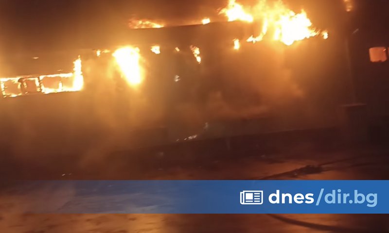 18 души са пострадали при пожар в предприятие за захарни