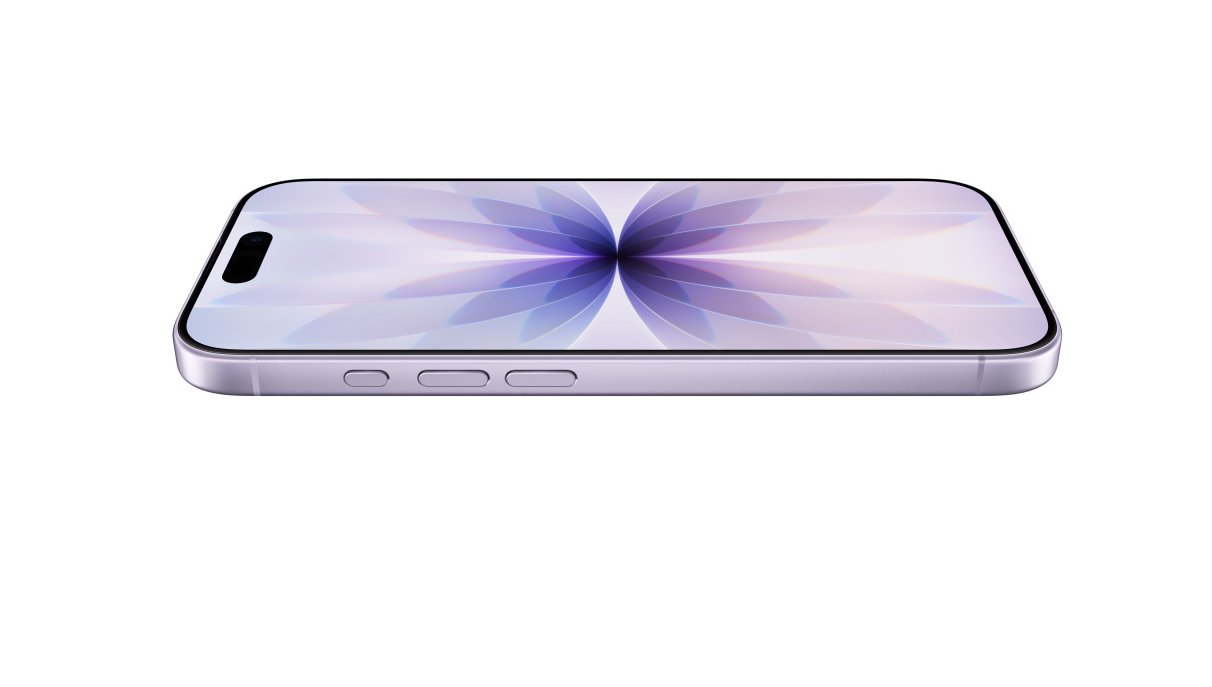 iPhone 17