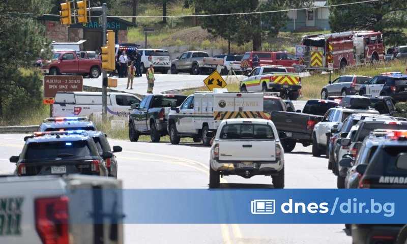 Ученик е стрелял с пистолет в гимназия в предградие на