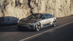 Polestar 5 ще се конкурира с Porsche Taycan и Tesla Model S