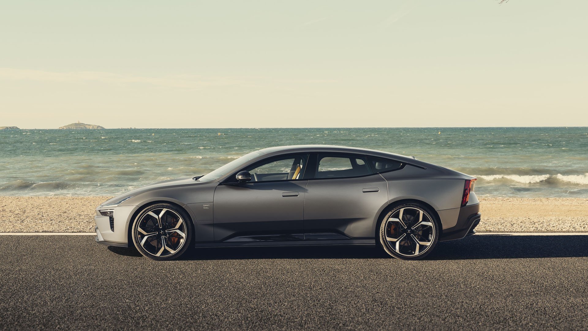 Polestar 5