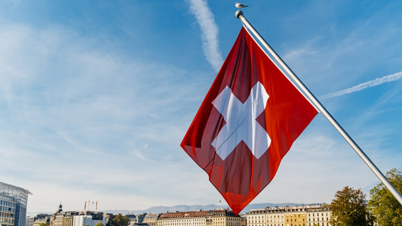  Швейцария: От шоколадови страсти до футболни легенди