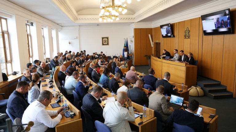 Терзиев очерта приоритетни проекти за София пред СОС и поиска подкрепа