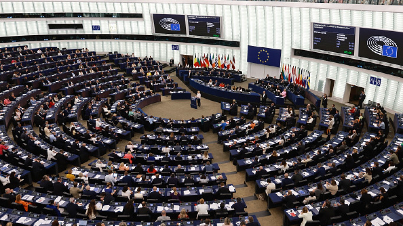 Европарламентът призова държавите от ЕС да признаят Палестина