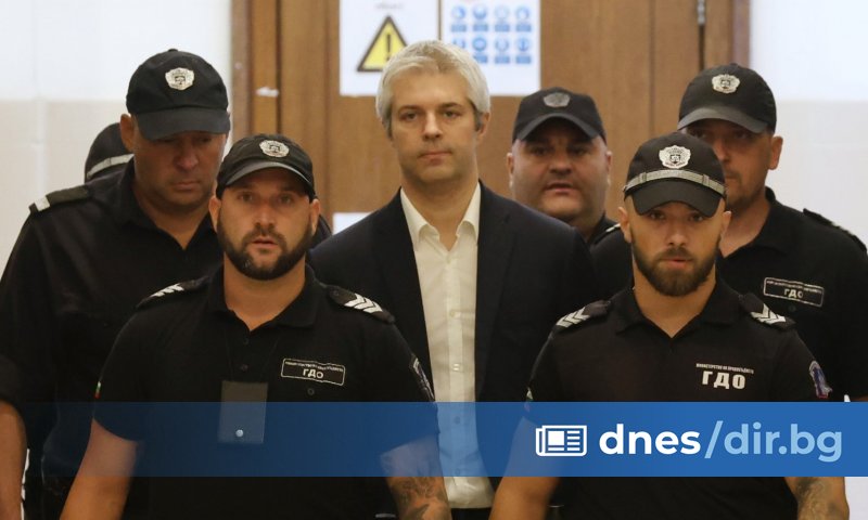 Софийският апелативен съд остави в ареста кмета на Варна Благомир