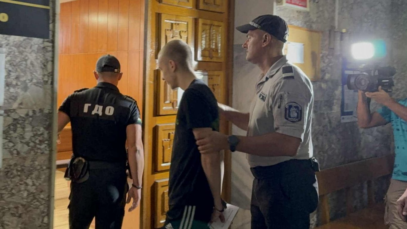 И съдиите във Велико Търново отказаха да гледат делото за побоя над шефа на МВР-Русе