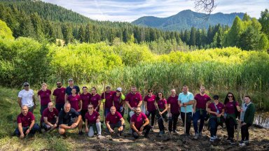 Служители на Девин ЕАД взеха участие в доброволческата акция в