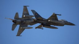 Руски дрон навлезе в румънско небе, Букурещ вдигна Ф-16 