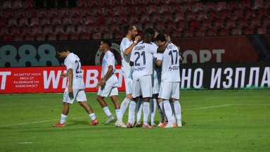 В бразилска фиеста: "Левски" пак вкара 5 на Монтана и се върна към победите