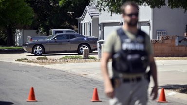 Семейството и приятелите на 22 годишния мъж обвинен в убийството на