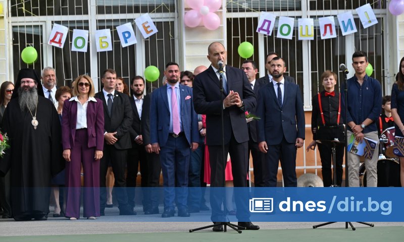 От поколения първият учебен ден е истинско вълнение за всеки