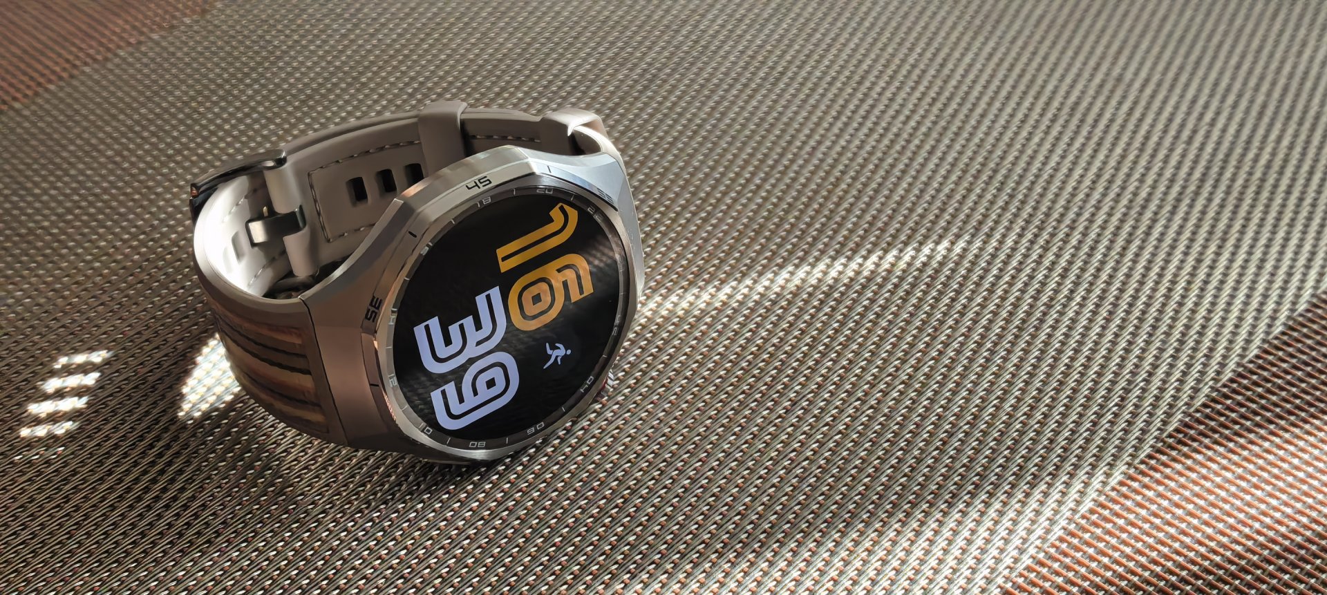 Huawei Watch 6 GT Pro