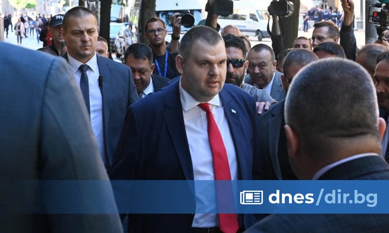 отговори на Ивайло Мирчев, който по-рано днес заяви, че от