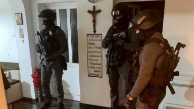 ГДБОП задържа членовете на ОПГ за разпространение на наркотици в