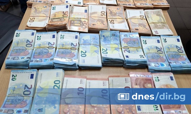 Недекларирани 99 970 евро с левова равностойност 195 524 лева