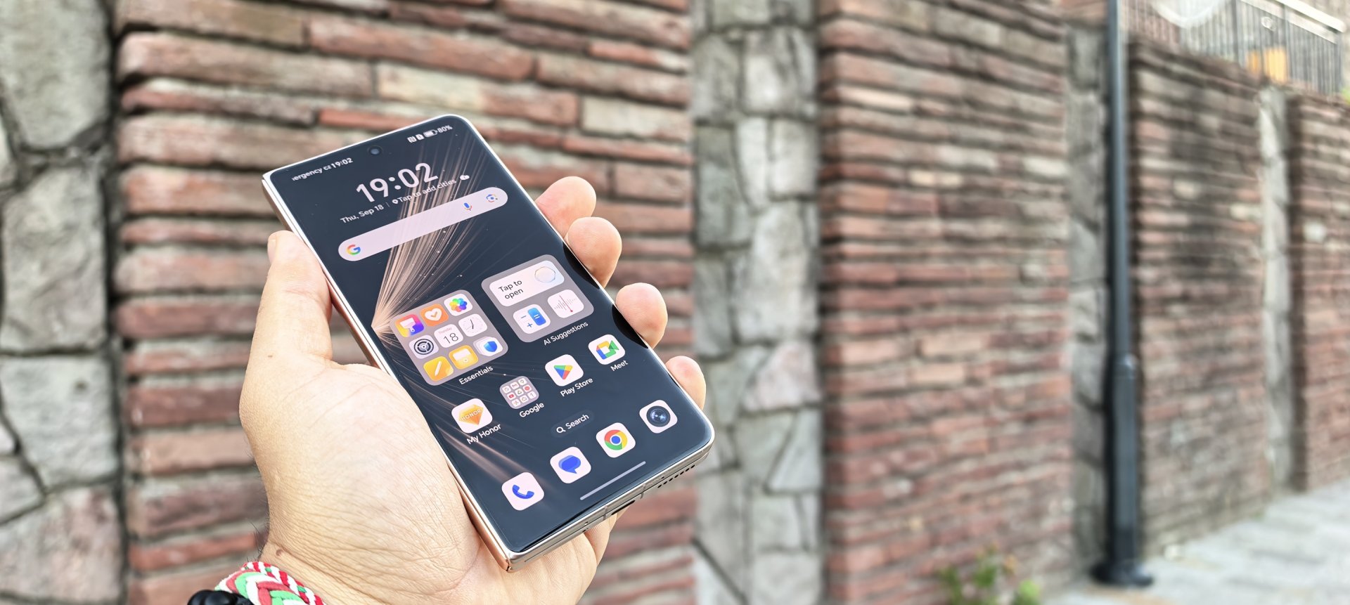 Honor Magic V5