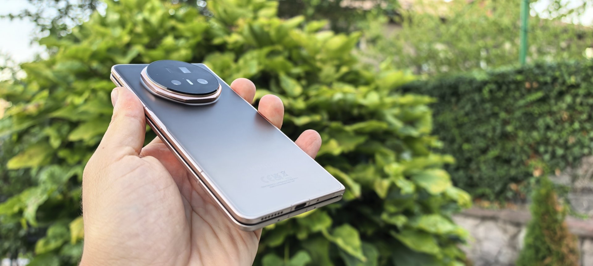 Honor Magic V5