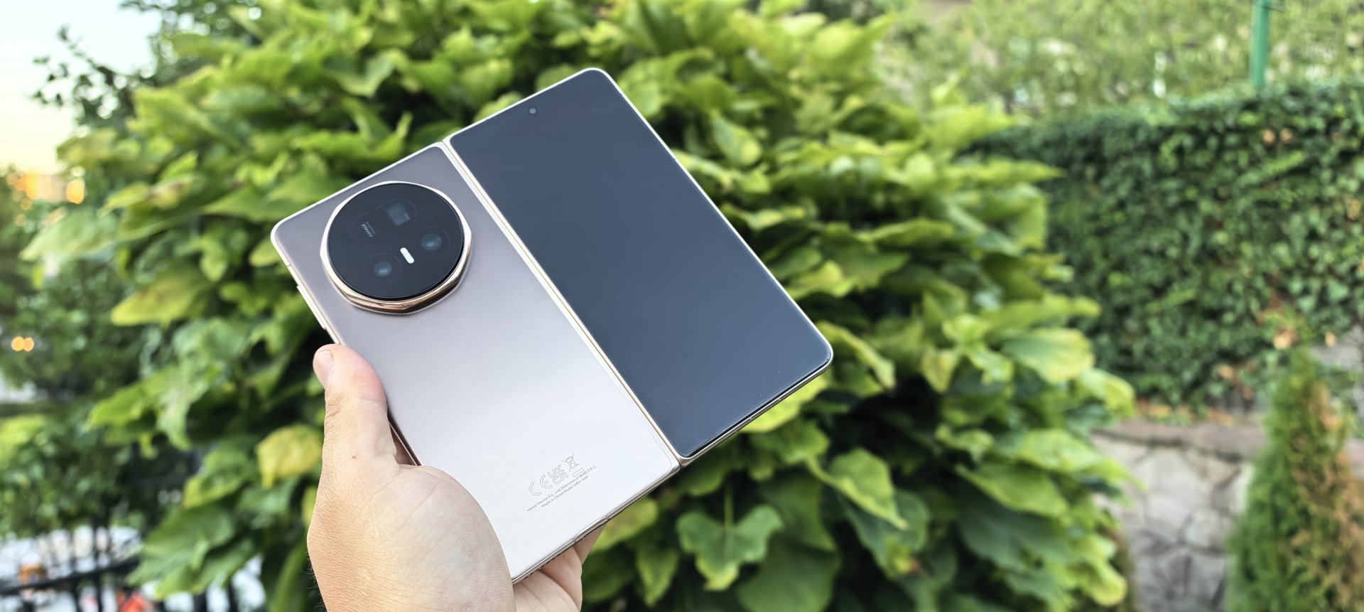 Honor Magic V5