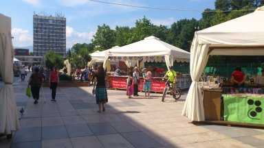"Алея на книгата" гостува в  Пловдив
