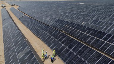 Ирак открива първата си промишлена соларна електроцентрала