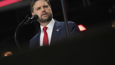 Джей Ди Ванс: Фантазия е Украйна да победи с повече пари и оръжия от САЩ