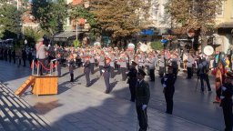 Музиканти с пагони се събраха във Велико Търново за участие в 18-ия Международен фестивал на военните духови оркестри