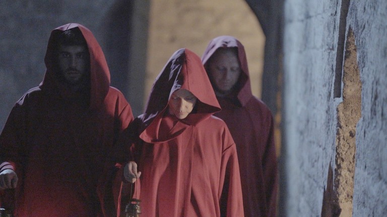 Разединение пропуква "предателския съюз" в "Traitors: Игра на предатели"