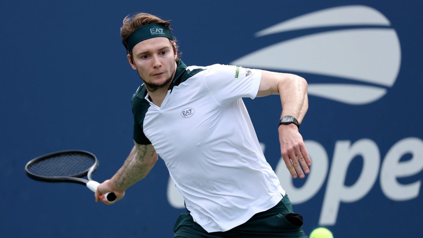 Табило и Бублик грабнаха титлите на китайските турнири ATP 250