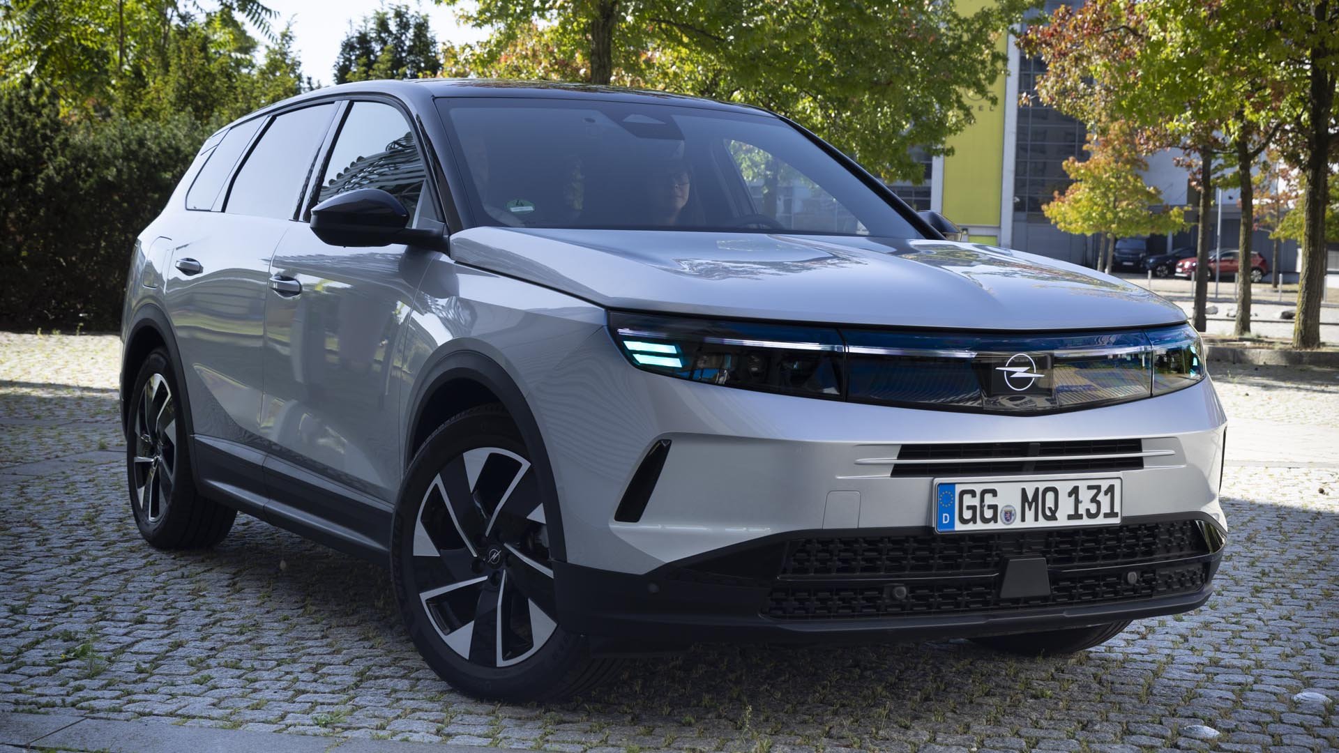 Opel Grandland 