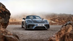 Новото Porsche 718 все пак ще има бензинови двигатели