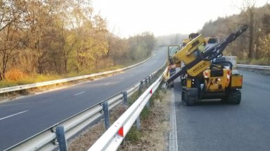 АПИ обяви обществена поръчка за близо 1 милиард лева за мантинели