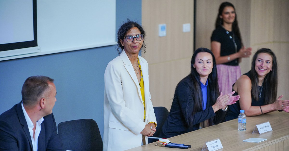  доц. д-р инж. Агата Манолова, Декан на Факултет по телекомуникации