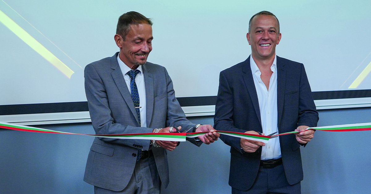 проф. д-р Георги Венков, ректор Технически Университет-София и Иво Георгиев, изпълнителен директор на Amusnet