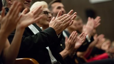 Точно в полунощ стартира голямата надпревара за избора на най добрите