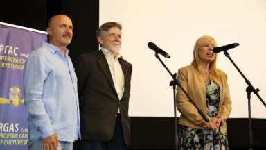 Състоя се премиерата на документалния филм за Руси Чанев в Бургас
