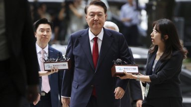 Сваленият от власт президент на Южна Корея Юн Сук йол се