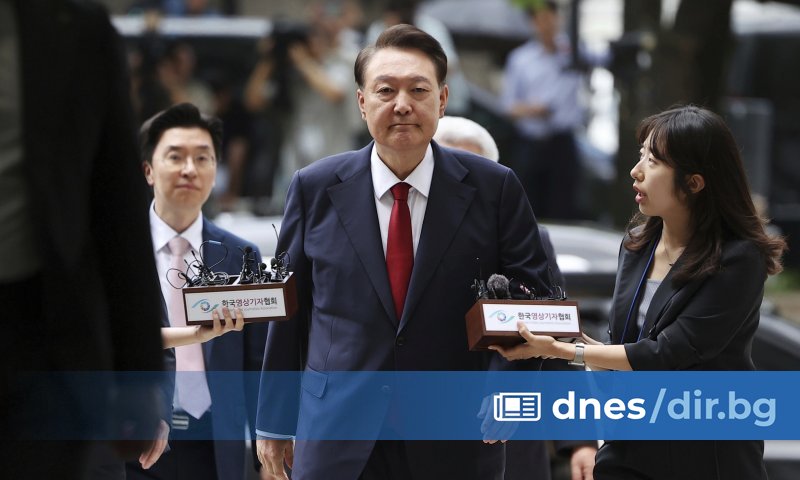 Сваленият от власт президент на Южна Корея Юн Сук-йол се