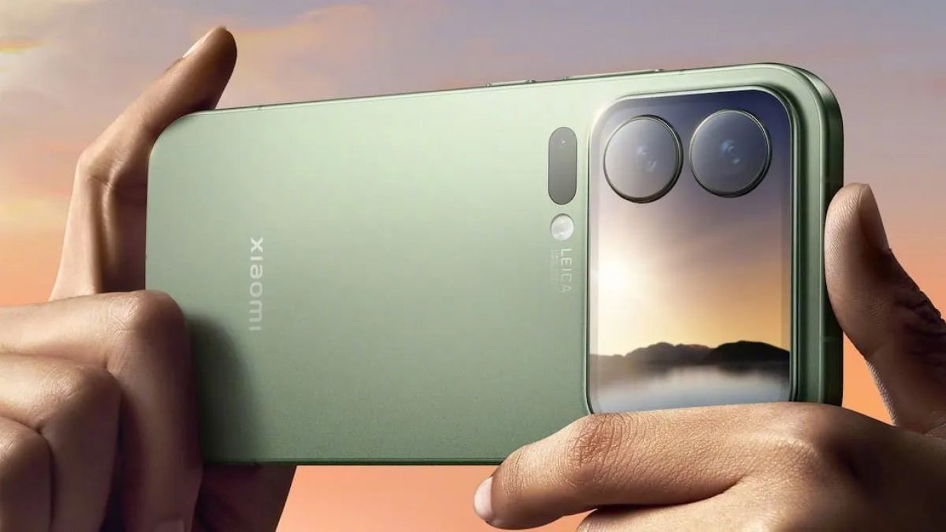 Серията Xiaomi 17 идва със задни екрани и огромни батерии