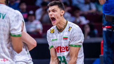 Нов силен мач и победа за Алекс Николов в Италия