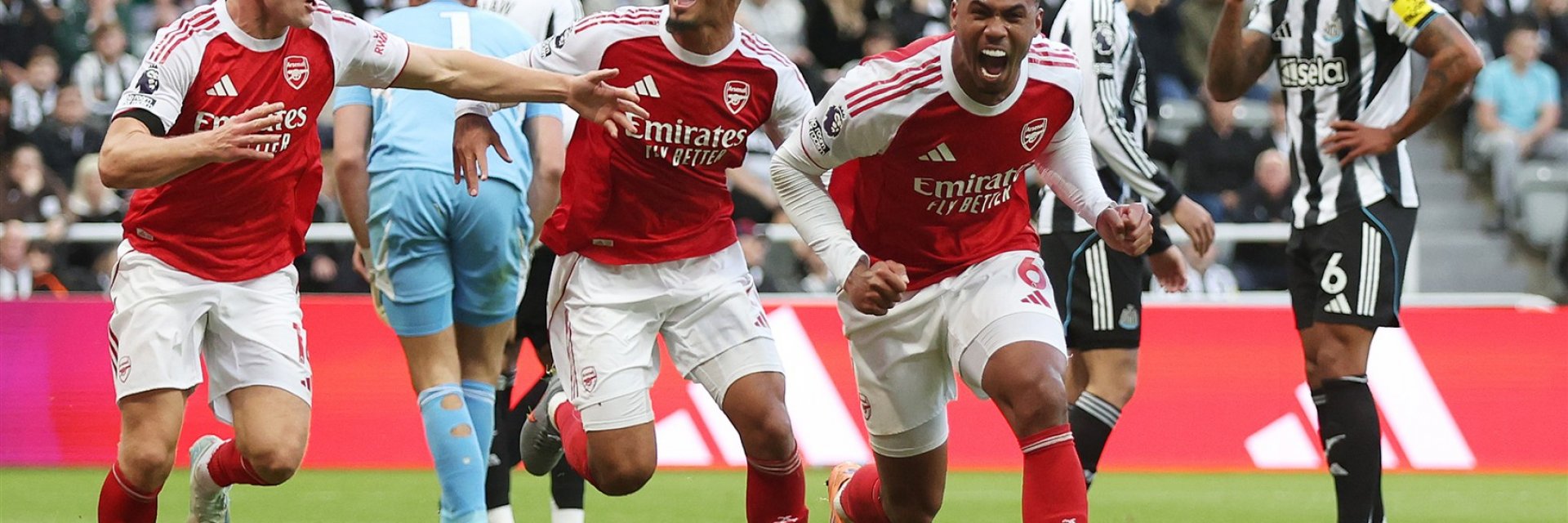 Арсенал възкръсна за ключова победа с късна драма, върхът е на 2 точки