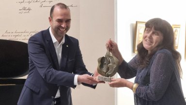 Оперната прима Красимира Стоянова е носителят на Националната награда "Акад. Марин Големинов"