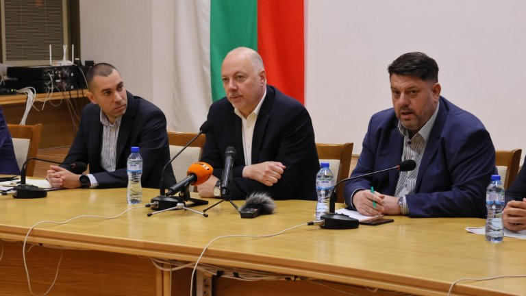 Росен Желязков се зае лично с водната криза в Плевен