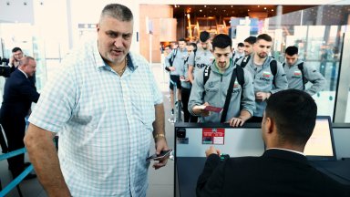 Емоционалният Любо Ганев: За финансовото измерение на успеха и скъсаните шошони на играчите