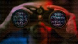 Осъден създател на шпионски софтуер намекна за масово подслушване в Гърция