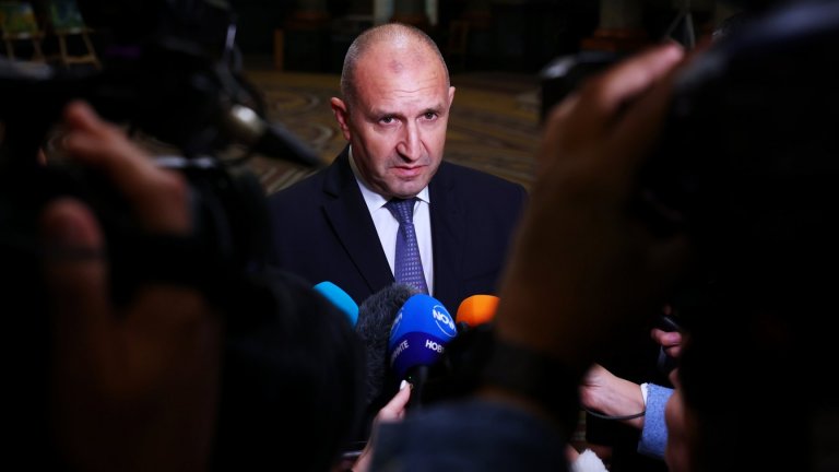 Радев: Пеевски взема службите на абордаж, ще бъдат употребени за компромати