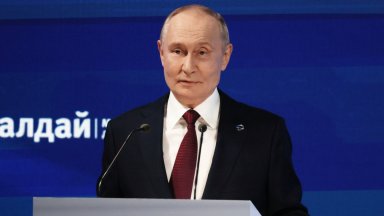 Путин: Русия не възнамерява да атакува НАТО, но ще отвърне бързо при провокации