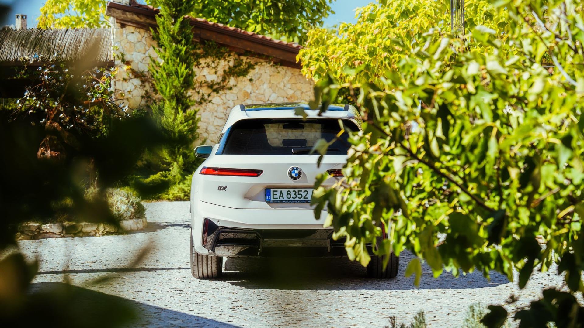 BMW iX xDrive60